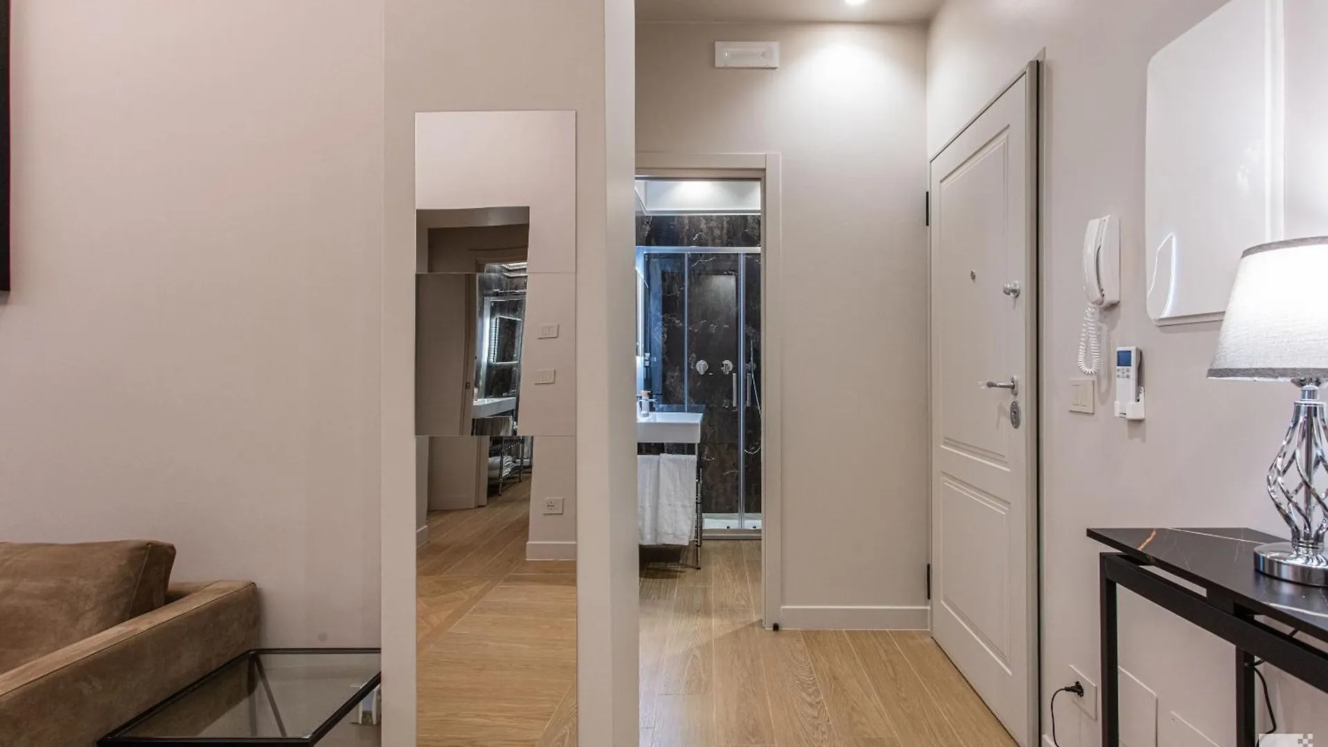 Cavour Suite Apartments Bologna